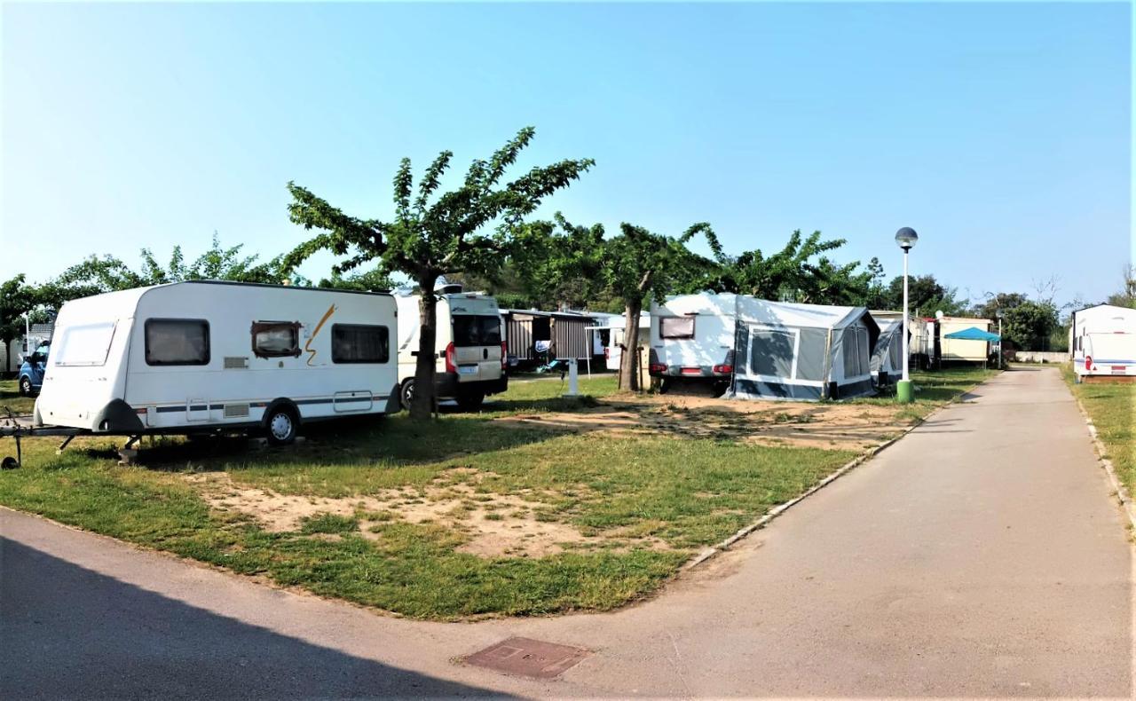 Camping Derby לורדו מראה חיצוני תמונה